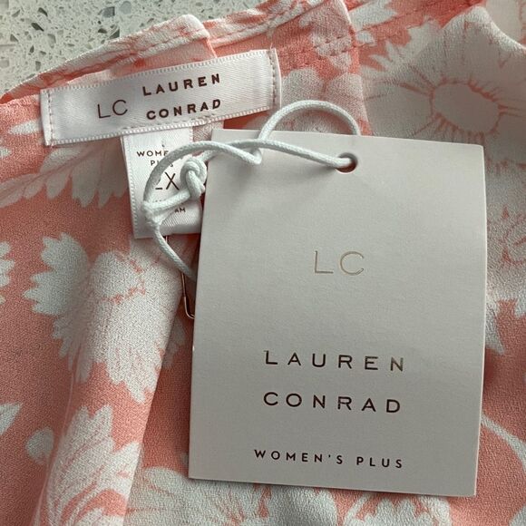 LC Lauren Conrad Peach and White Floral Blouse - Picture 8 of 8